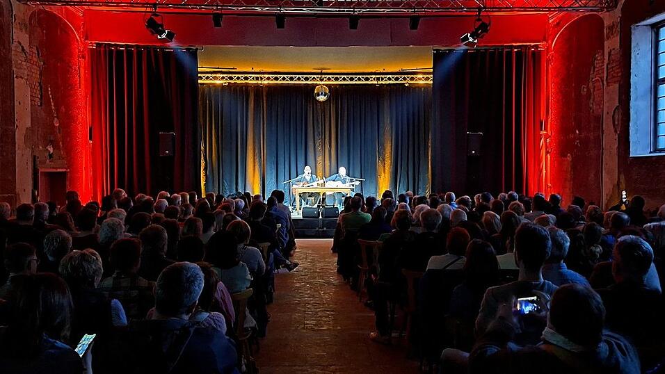 Das Burgtheater war am Donnerstagabend ausverkauft.