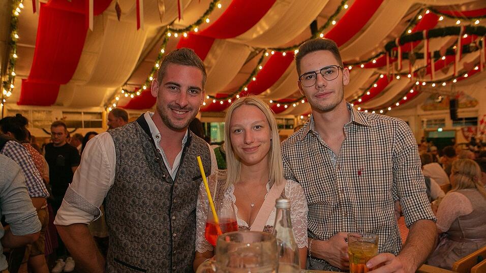 Die Partybilder von Donnerstag, 18. August 2022, aus dem Festzelt Greindl.