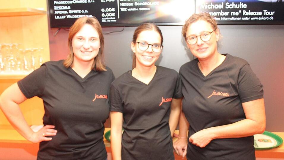 Auf der Eskara &Uuml;30-Party in Essenbach war wieder viel los.