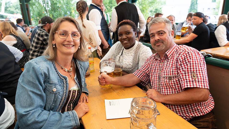 Die Partybilder vom Montag, 19. August, aus dem Festzelt Nothaft. Die Partybilder vom Montag, 19. August, aus dem Festzelt Nothaft.