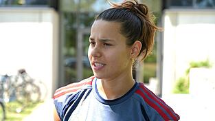 Lena Oberdorf arbeitet an ihrem Comeback beim FC Bayern. (Archivbild) Lena Oberdorf arbeitet an ihrem Comeback beim FC Bayern. (Archivbild)