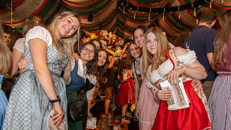 Die Partybilder vom Sonntag, 13. August 2023, aus dem Festzelt Weckmann.