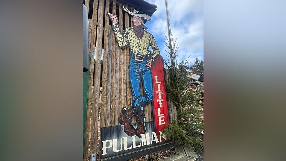 Nicht alles haben die Flammen erwischt. Nicht alles haben die Flammen erwischt.