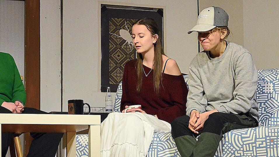 Hannes Marschouns Theaterstück „Das verlorene Studium“ erzählt auf absurde Weise vom Leben eines Studenten. Hannes Marschouns Theaterstück „Das verlorene Studium“ erzählt auf absurde Weise vom Leben eines Studenten.