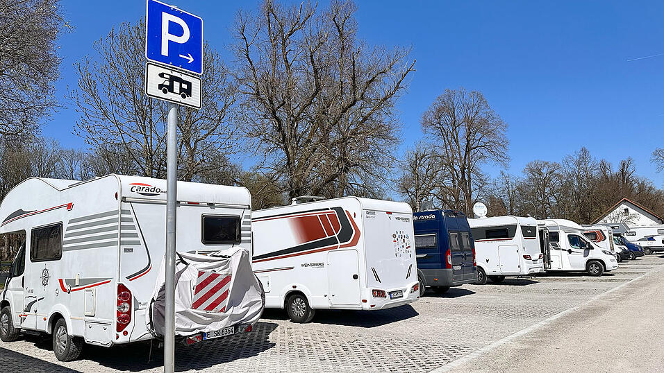 Mit der Erweiterung der Stellplätze können in Zukunft - maximal eine Woche lang - Wohnmobile auf der Grieserwiese parken. Mit der Erweiterung der Stellplätze können in Zukunft - maximal eine Woche lang - Wohnmobile auf der Grieserwiese parken.