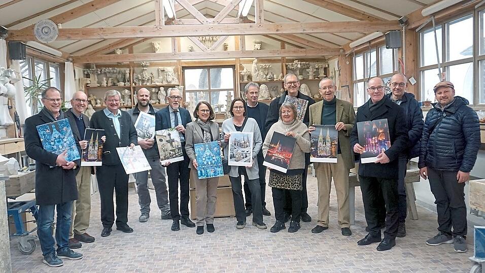 Verantwortliche und Fotografen zeigten ihre Lieblingsseite im Kalender. Verantwortliche und Fotografen zeigten ihre Lieblingsseite im Kalender.