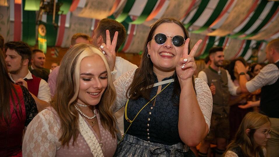 Die Partybilder vom Samstag, 13. August 2022, aus dem Festzelt Weckmann.