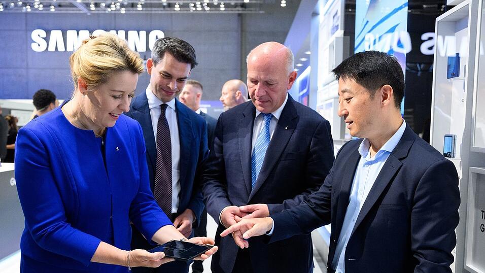 Samsung präsentiert auf der IFA neue Handymodelle.