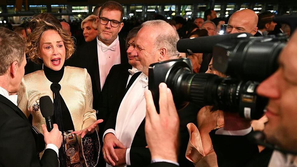 Bei Sharon Stone flossen am roten Teppich ein paar Tr&auml;nen.