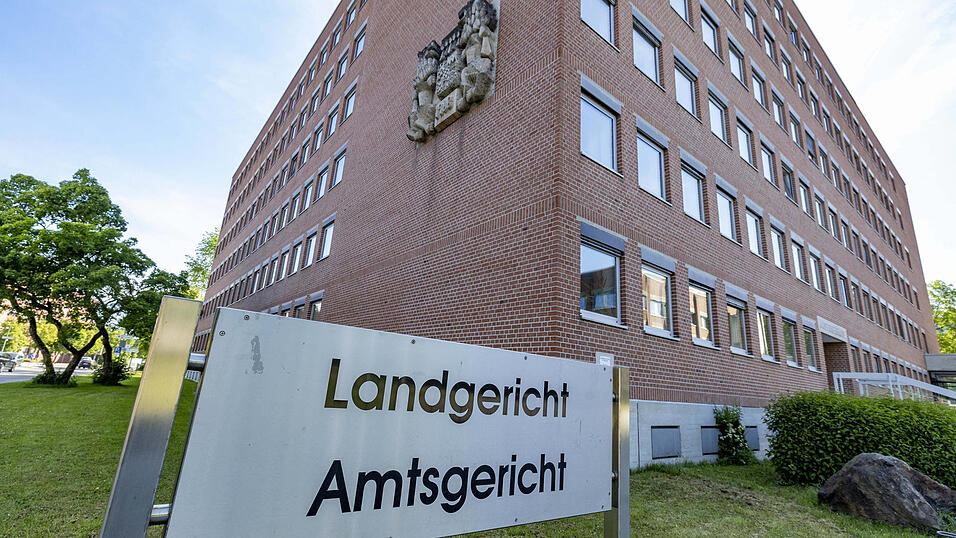 Etwa 150 Personen müssen vor dem Landgericht angehört werden. (Symbolbild)