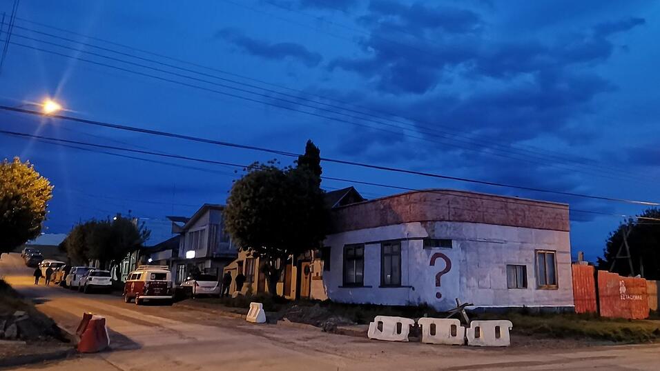 Puerto Natales um 23 Uhr. Puerto Natales um 23 Uhr.