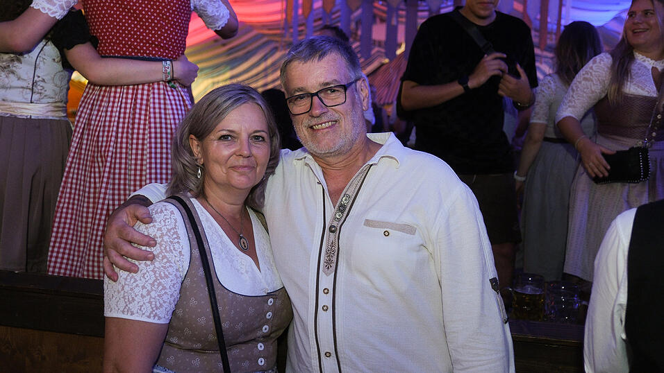 Die Partybilder vom Mittwoch, 16. August 2023, aus dem Festzelt Wenisch. Die Partybilder vom Mittwoch, 16. August 2023, aus dem Festzelt Wenisch.