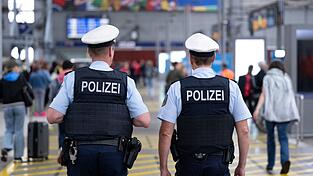Bundespolizisten nahmen den Angaben zufolge den Tatverdächtigen am Münchner Hauptbahnhof fest. (Symbolbild)