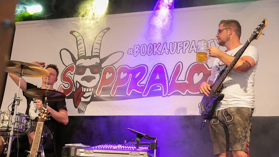 Die Partybilder von Montag, 15. August 2022, aus dem Festzelt Nothaft.