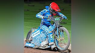 Der Dominator: Bartosz Zmarzlik ist sechsfacher WM-Champion - zuletzt hat der 30-jährige Pole die Grand-Prix-Serie sogar gleich viermal am Stück gewonnen. Der Dominator: Bartosz Zmarzlik ist sechsfacher WM-Champion - zuletzt hat der 30-jährige Pole die Grand-Prix-Serie sogar gleich viermal am Stück gewonnen.