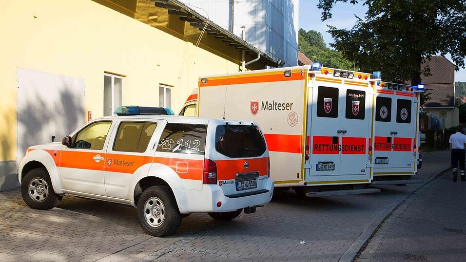 Am Montag musste die Feuerwehr gleich zweimal zu einem Brand in der Hagrainerstraße aufbrechen. Am Montag musste die Feuerwehr gleich zweimal zu einem Brand in der Hagrainerstraße aufbrechen.