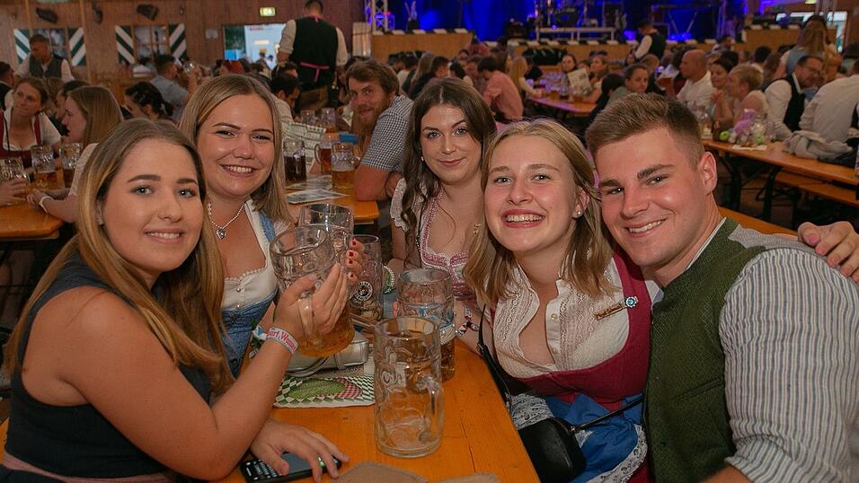 Die Partybilder von Montag, 15. August 2022, aus dem Festzelt Weckmann.