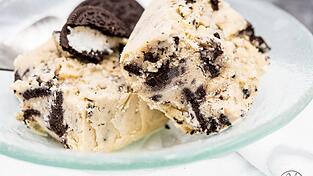 Leckeres selbstgemachtes Oreo Eis nach einem Rezept von cooknsoul.de