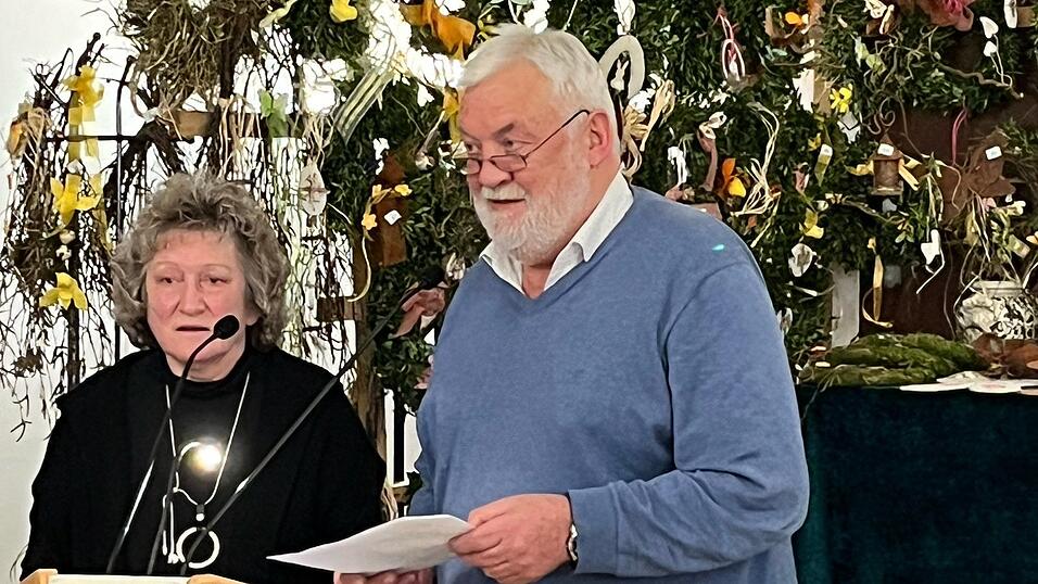 Vorsitzende Rosa Daschinger und Bürgermeister Josef Strasser begrüßten die Anwesenden und führten die Ehrungen durch.