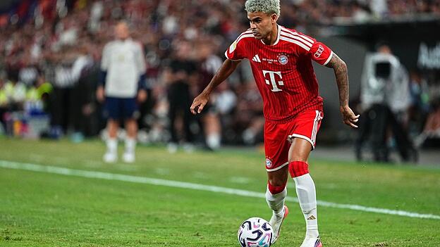 Torsch&uuml;tze beim 2:1 gegen Aston Villa.