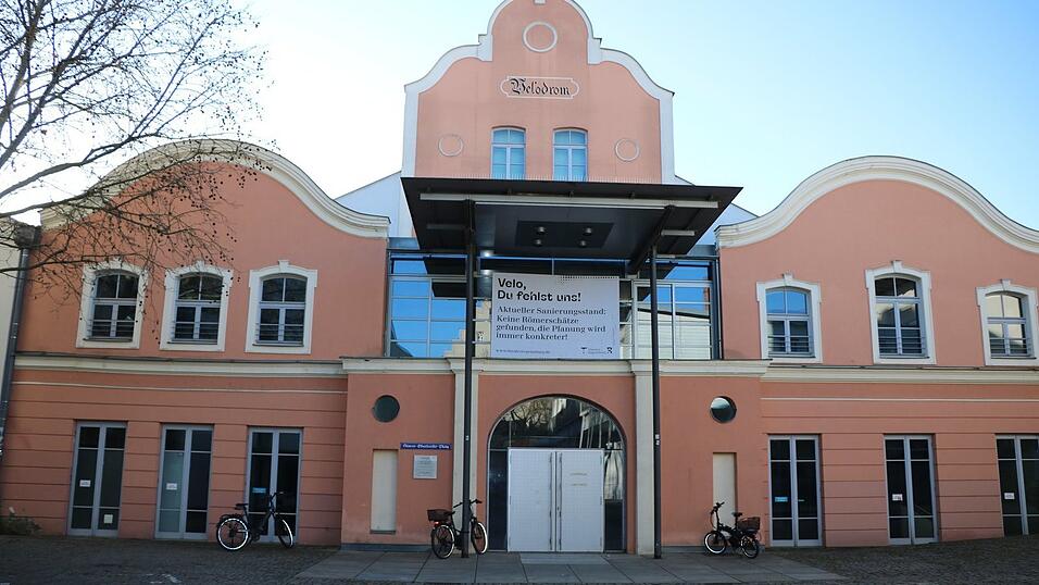 Mehr als 52 Millionen Euro wird die Sanierung des Velodroms kosten.