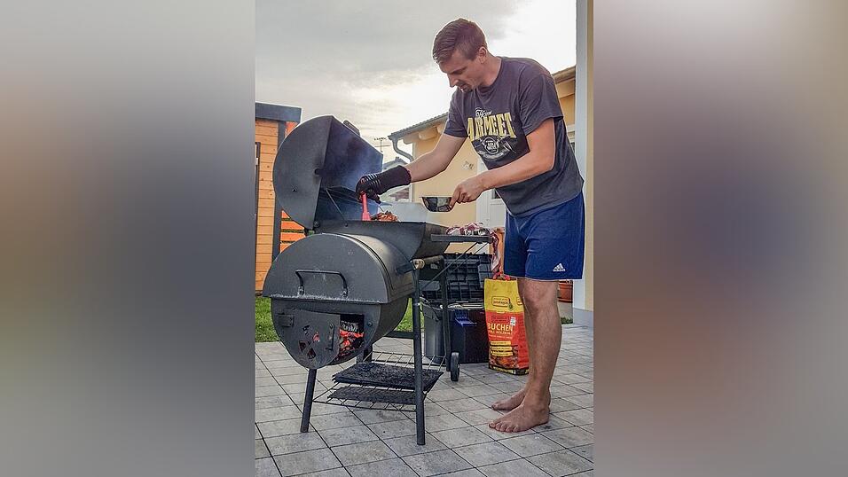 Helmut Mühlberger aus Osterhofen ist passionierter Hobby-Koch und ein echter Gourmet-Griller.