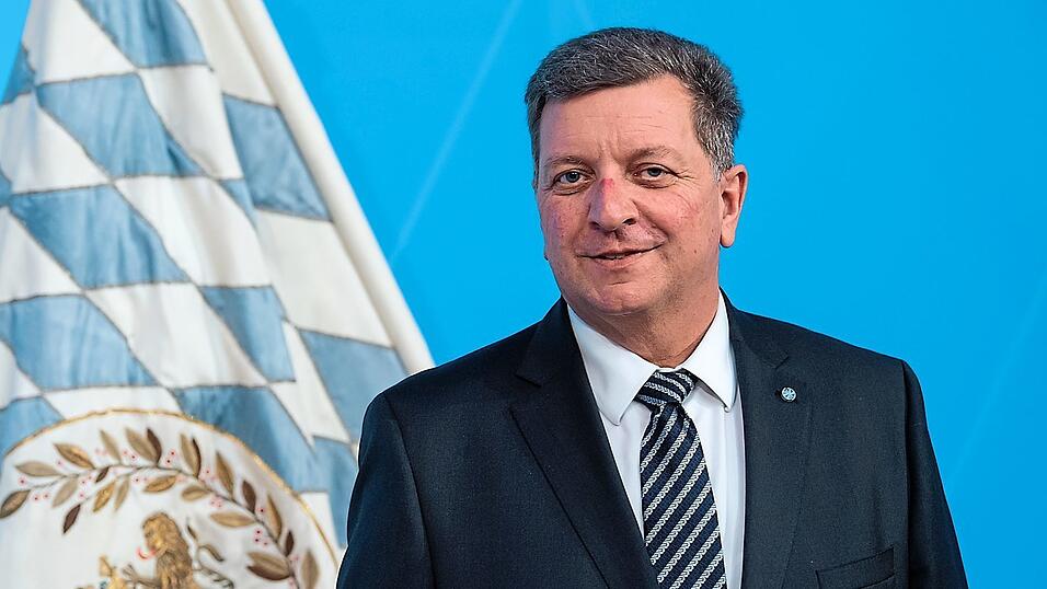 Noch mehr Themen, noch mehr Termine: Auf Christian Bernreiter wartet ein arbeitsreiches Jahr als Minister und Abgeordneter.