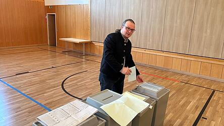 Jens Herrnreiter bleibt B&uuml;rgermeister in Aham.