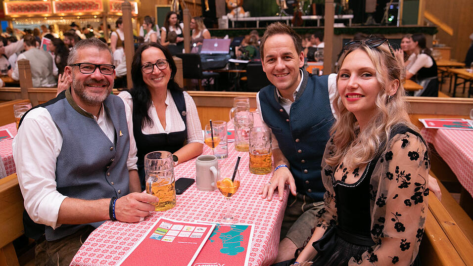 Die Partybilder vom Donnerstag, 14. August, aus dem Festzelt Krönner. Die Partybilder vom Donnerstag, 14. August, aus dem Festzelt Krönner.