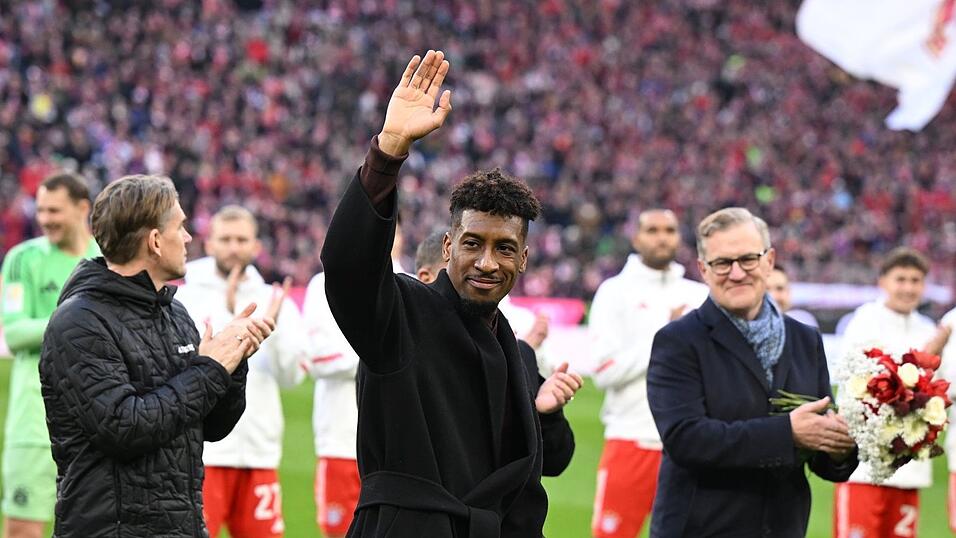 Kingsley Coman winkte noch einmal ins Publikum.