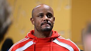 Der FC Bayern München von Trainer Vincent Kompany legt in der Vorbereitung auf die neue Saison los.