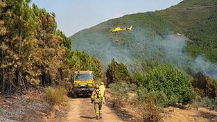 In Las Hurdes in der spanischen Region Cáceres konnte ein größerer Waldbrand nach mehreren Tagen unter Kontrolle gebracht werden.