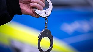 Der 23-J&auml;hrige soll einem Ermittlungsrichter vorgef&uuml;hrt werden. (Symbolbild)