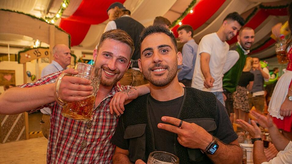 Die Partybilder vom Sonntag, 14. August 2022, aus dem Festzelt Greindl.