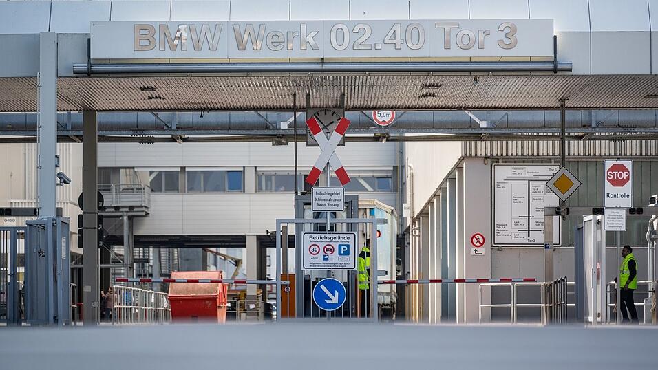8.000 Arbeitspl&auml;tze will BMW weltweit k&uuml;rzen.