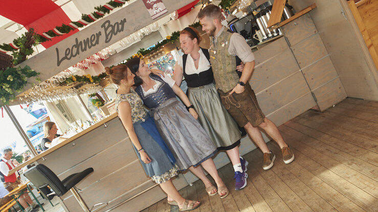 Die Partybilder vom Dienstag, 13. August 2024, aus dem Festzelt Lechner. Die Partybilder vom Dienstag, 13. August 2024, aus dem Festzelt Lechner.