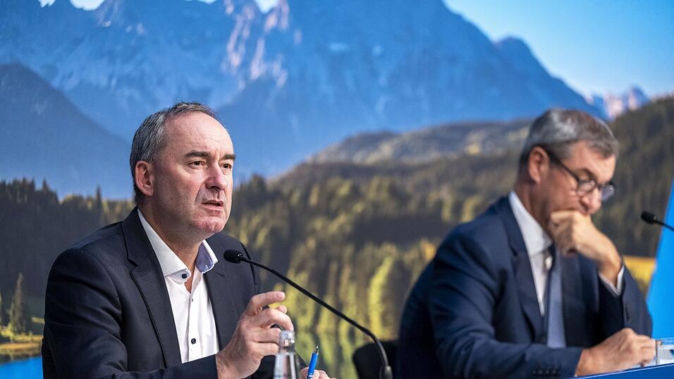 &bdquo;Entlastungen an der Zapfs&auml;ule sind wichtig, aber auch die Heizkosten m&uuml;ssen in den Blick genommen werden&ldquo;, sagt Wirtschaftsminister Hubert Aiwanger.