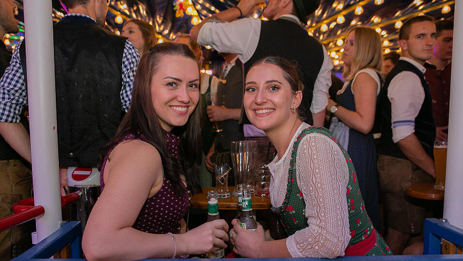 Die Partybilder von Freitag, 19. August 2022, aus dem Festzelt Wenisch.