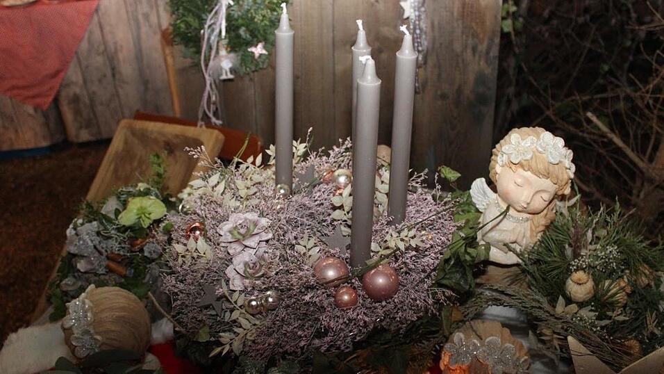 In Landshut lockten am Wochenende der Kunsthandwerkermarkt und die H&uuml;ttengaudi zahlreiche Besucher an.