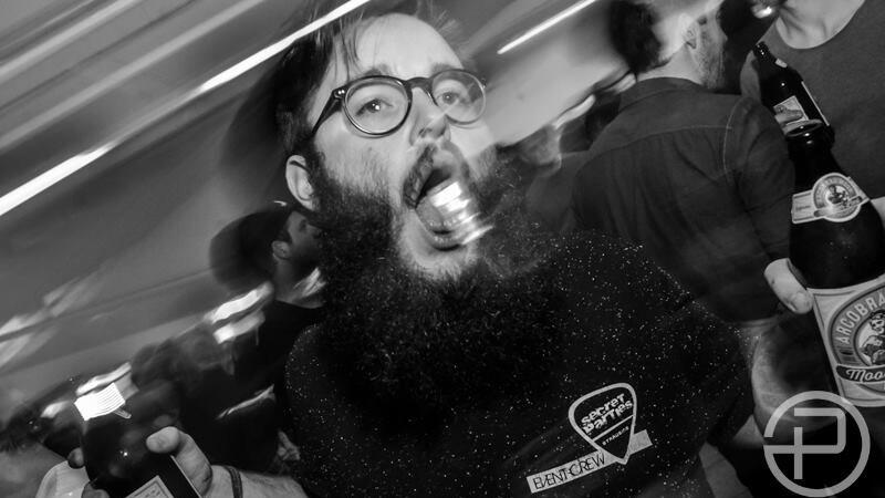 Gleich bei der Eröffnung platzte die neue Diskothek Peggy P. aus allen Nähten. Gleich bei der Eröffnung platzte die neue Diskothek Peggy P. aus allen Nähten.