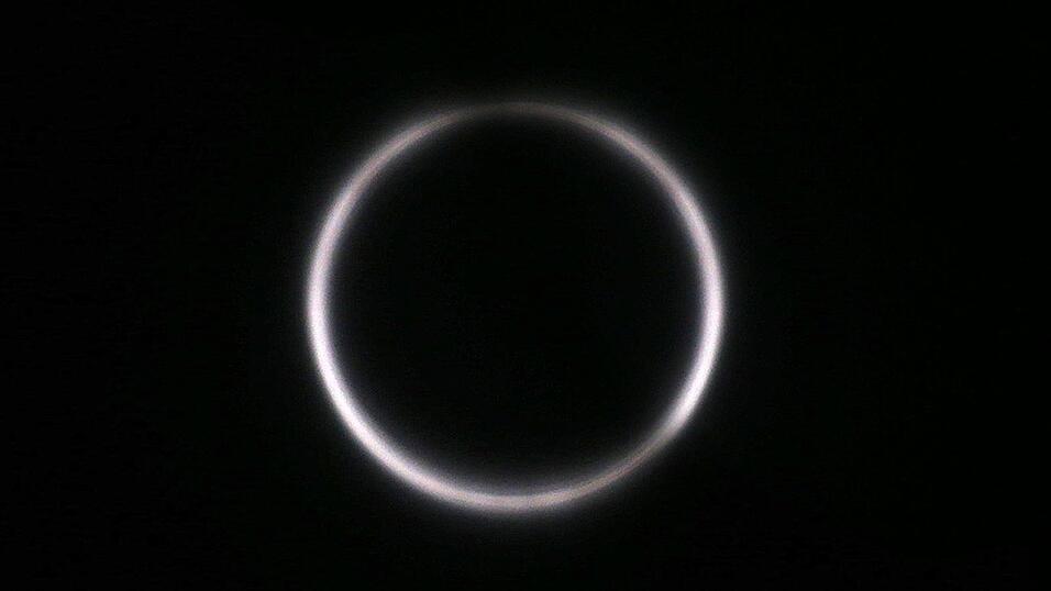 Himmelsphänomene, die uns 2021 erwarten. Hier zu sehen: eine ringförmige Sonnenfinsternis.