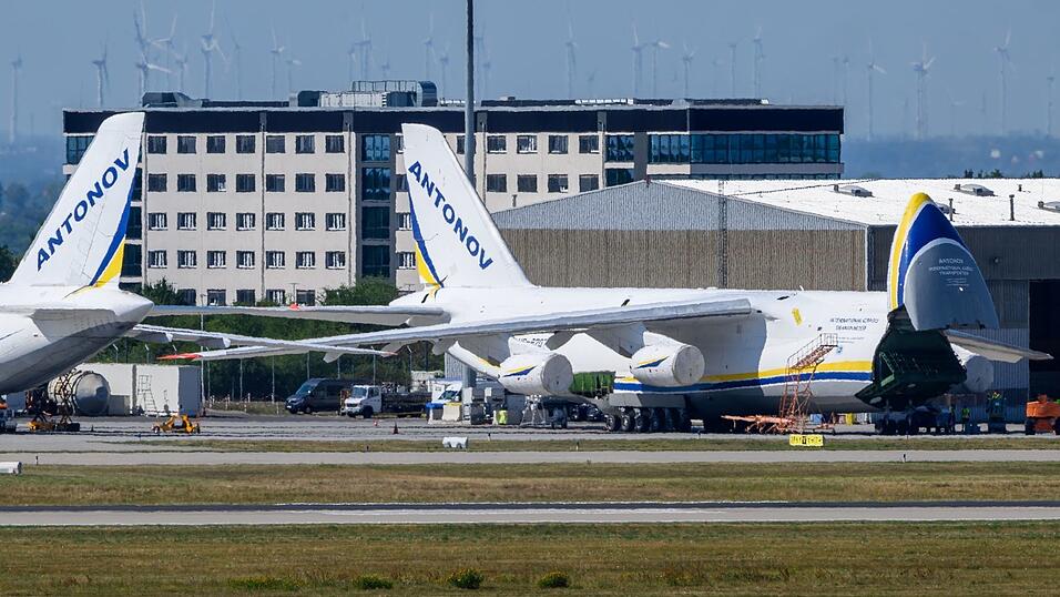 Die Drohne wurde laut Informationen aus Sicherheitskreisen in der Nähe einer ukrainischen Antonov-Maschine gefunden. Die Drohne wurde laut Informationen aus Sicherheitskreisen in der Nähe einer ukrainischen Antonov-Maschine gefunden.