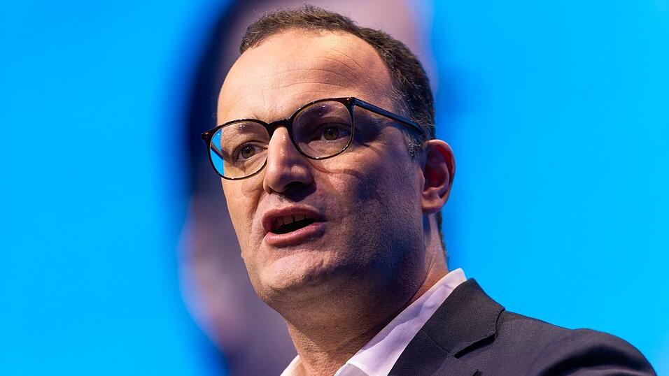 Spahn mahnt: Regierung muss handlungsfähig bleiben. (Archivbild) Spahn mahnt: Regierung muss handlungsfähig bleiben. (Archivbild)