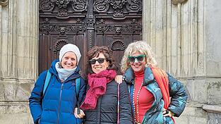 Gerlinde Haas (von links), Beatriz Fern&aacute;ndez Reyes und Carmen Nieto Santos genie&szlig;en die gemeinsame Zeit in Deutschland.