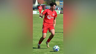 Der Einsatz von Plattlings Stürmer Andreas Brandl in Pfarrkirchen ist wegen Krankheit gefährdet. Der Einsatz von Plattlings Stürmer Andreas Brandl in Pfarrkirchen ist wegen Krankheit gefährdet.