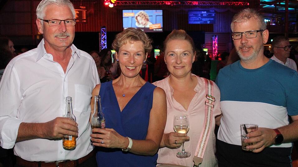 Auf der Eskara &Uuml;30-Party in Essenbach war wieder viel los.