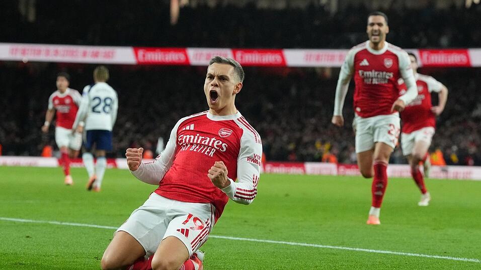 Arsenals Leandro Trossard schoss das 1:0. Arsenals Leandro Trossard schoss das 1:0.