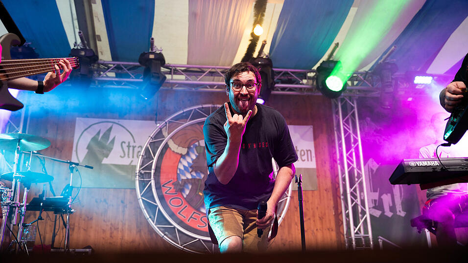 Die Partybilder vom Donnerstag, 13. August, aus dem Festzelt Wenisch. Die Partybilder vom Donnerstag, 13. August, aus dem Festzelt Wenisch.