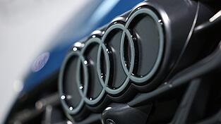 Im ersten Halbjahr ist der Gewinn bei Audi deutlich eingebrochen.