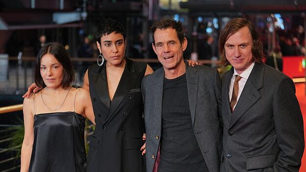 «Das Licht» von Tom Tykwer mit Nicolette Krebitz, Tala Al-Deen und Lars Eidinger feierte seine Weltpremiere auf der Berlinale. (Archivbild) «Das Licht» von Tom Tykwer mit Nicolette Krebitz, Tala Al-Deen und Lars Eidinger feierte seine Weltpremiere auf der Berlinale. (Archivbild)